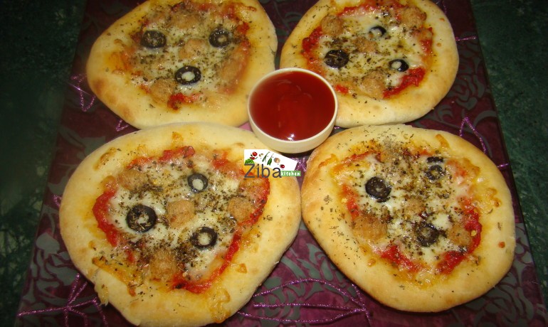 پیتزا ی خورد یا کوچولو