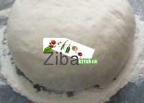 خمیر پیتزا