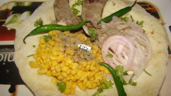 Boiled Lamb With Onions (Do Payaza Aseria) Recipe